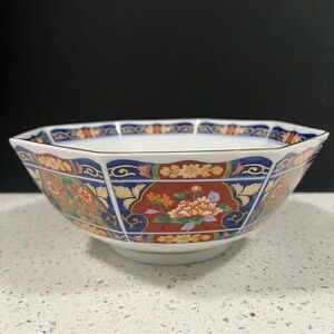 VINTAGE IMARI Japanese Octagon Porcelain Hand Painted Bowl Gold Rimmed 8.5"